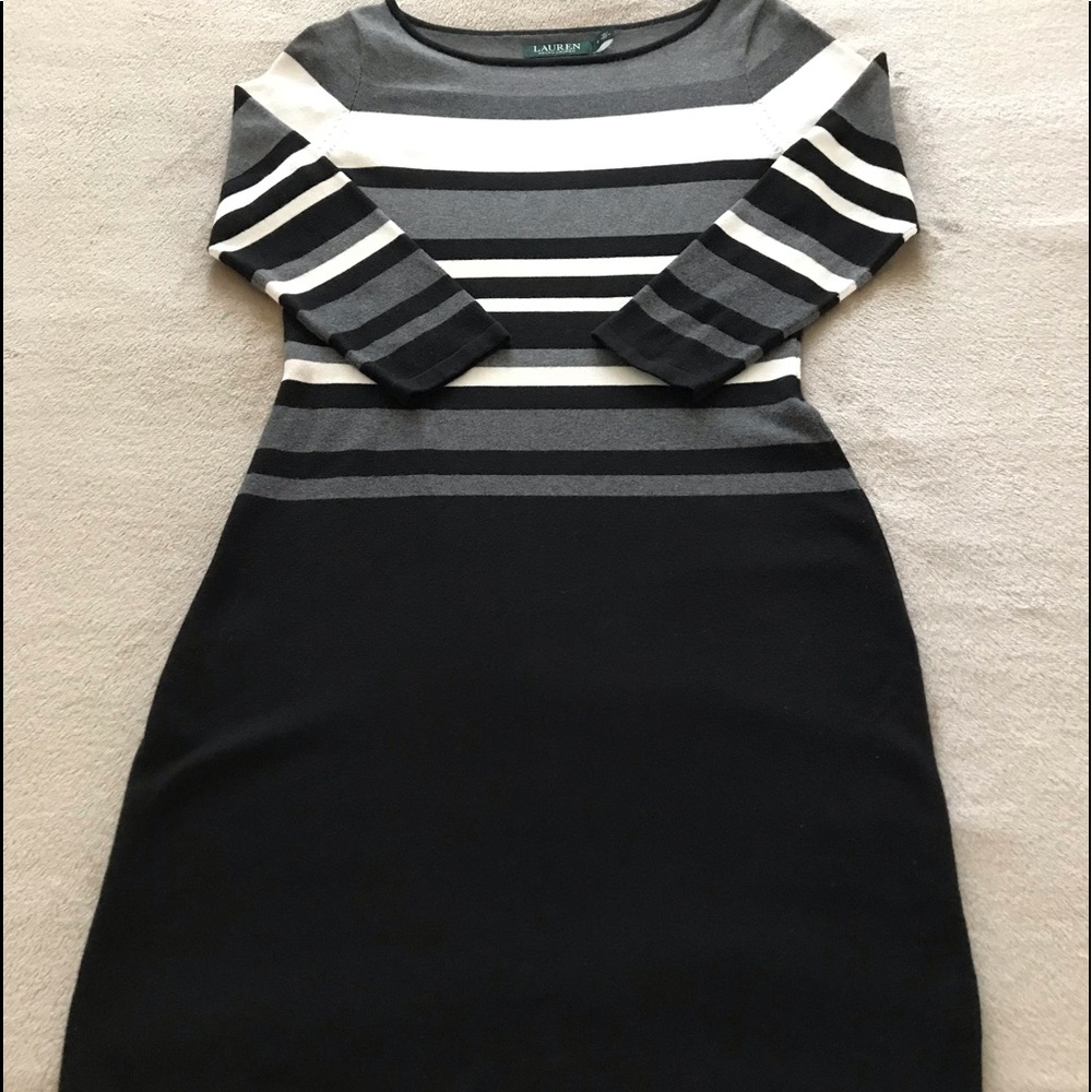 Lauren l/s sweater dress. Size M